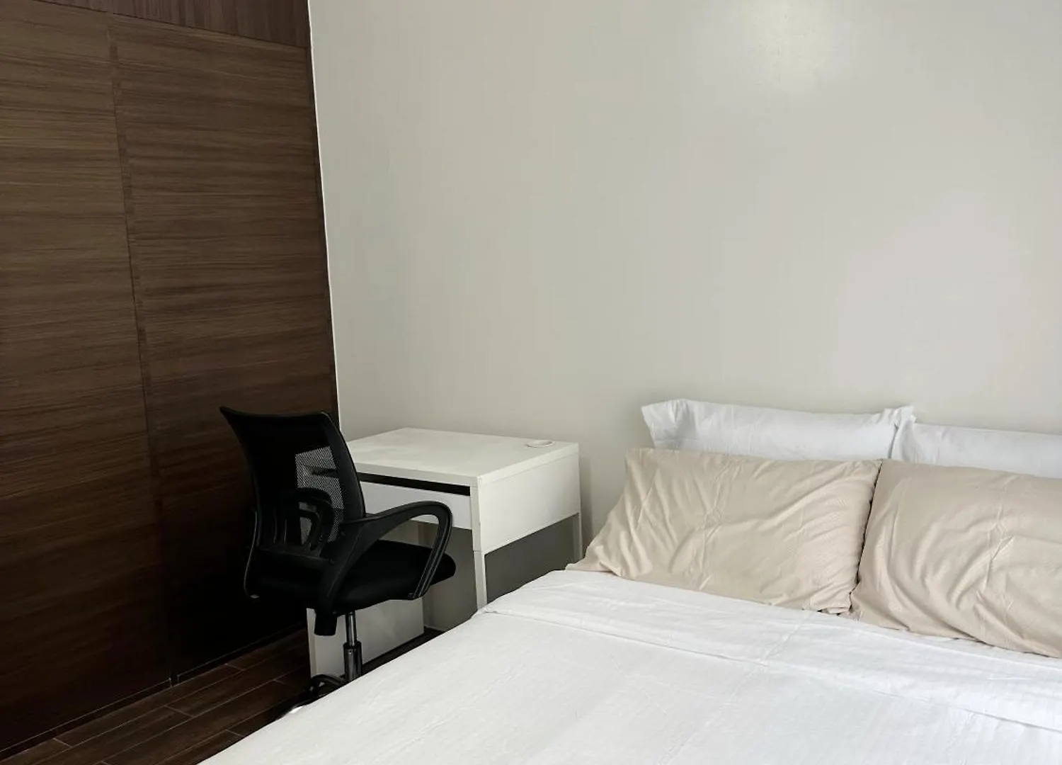 Apartment Air Space Manila Philippines